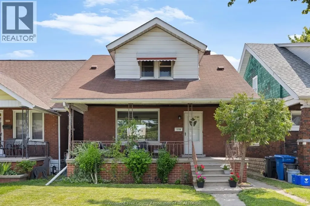 1118 Louis Avenue Windsor ON N9A 1Y2