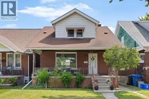 1118 Louis Avenue Windsor ON N9A 1Y2