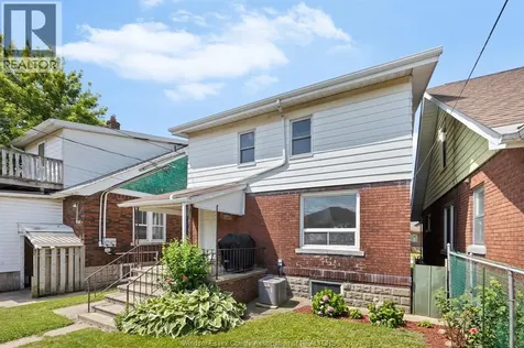1118 Louis Avenue Windsor ON N9A 1Y2