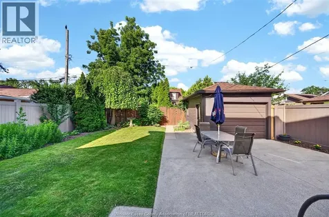 2333 Chilver Windsor ON N8W 2V6