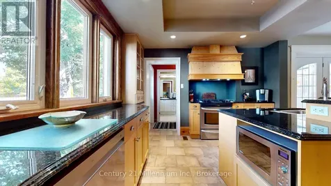 129 4th Street West Owen Sound ON N4K 3J8