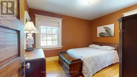 129 4th Street West Owen Sound ON N4K 3J8