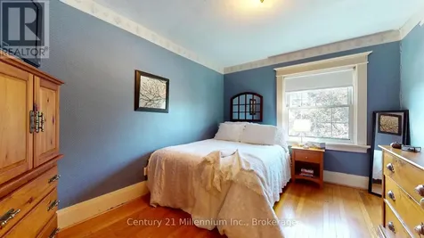 129 4th Street West Owen Sound ON N4K 3J8