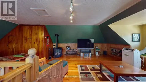 129 4th Street West Owen Sound ON N4K 3J8