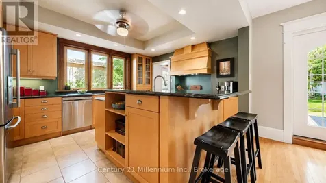 129 4th Street West Owen Sound ON N4K 3J8