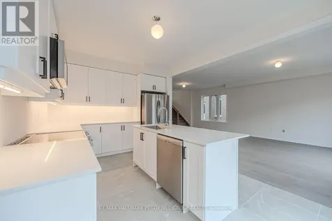 14 Tamworth Terrace Barrie ON L9J 0W5