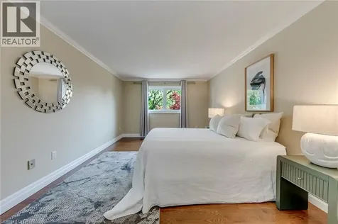 1633 Greenbriar Drive Oakville ON L6M 1Y3