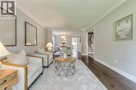 1633 Greenbriar Drive Oakville ON L6M 1Y3