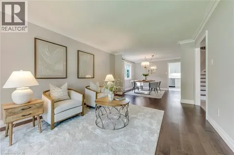 1633 Greenbriar Drive Oakville ON L6M 1Y3