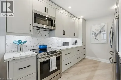 5250 Lakeshore Road Burlington ON L7L 5L2