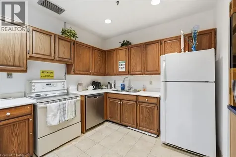 5250 Lakeshore Road Burlington ON L7L 5L2