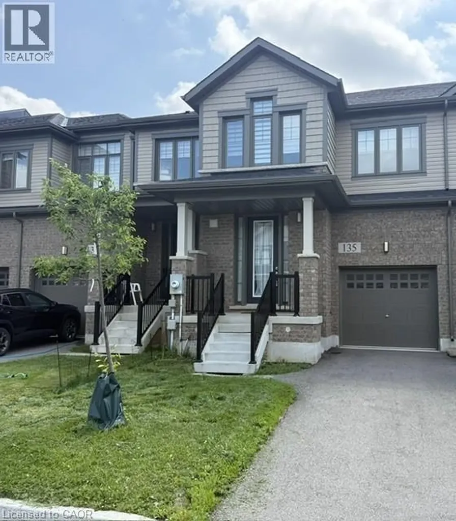 135 Freedom Crescent Hamilton ON L0R 1W0
