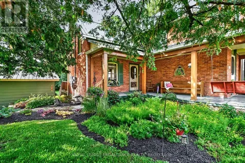 15 Rideau Street Westport ON K0G 1X0