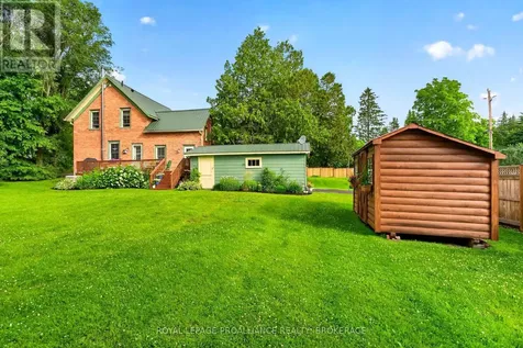 15 Rideau Street Westport ON K0G 1X0