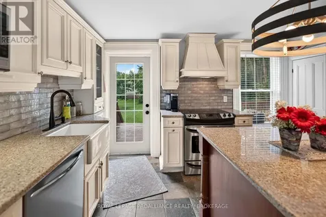 15 Rideau Street Westport ON K0G 1X0