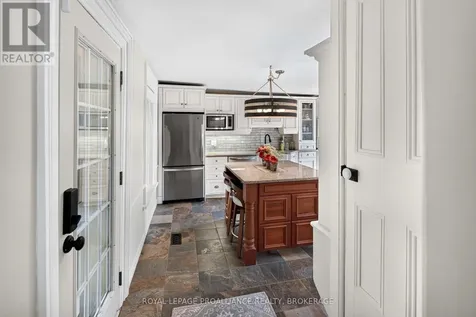 15 Rideau Street Westport ON K0G 1X0