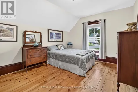 15 Rideau Street Westport ON K0G 1X0