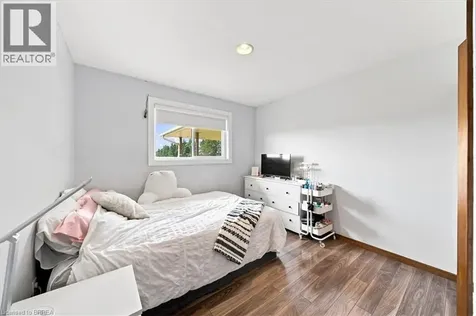1184 Colborne Street West Brantford ON N3R 0B8
