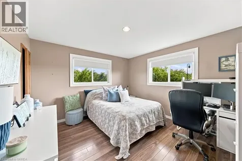 1184 Colborne Street West Brantford ON N3R 0B8