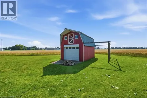 1184 Colborne Street West Brantford ON N3R 0B8