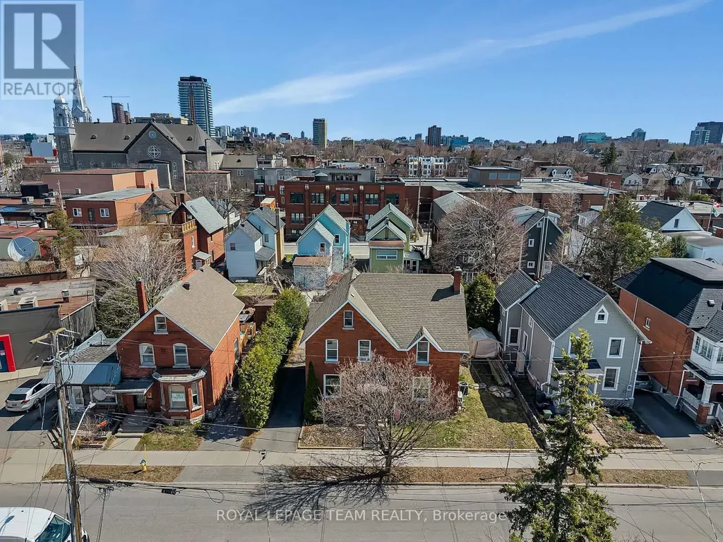 11 Sherbrooke Avenue Ottawa ON K1Y 1R8