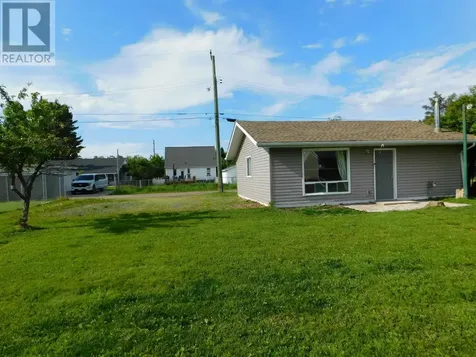 61 Wood Street Dryden ON P8N 1T1