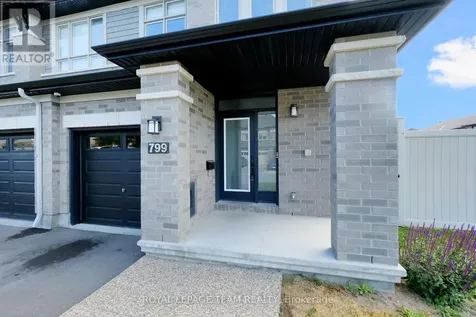 799 Cairn Crescent Ottawa ON K1W 0P7