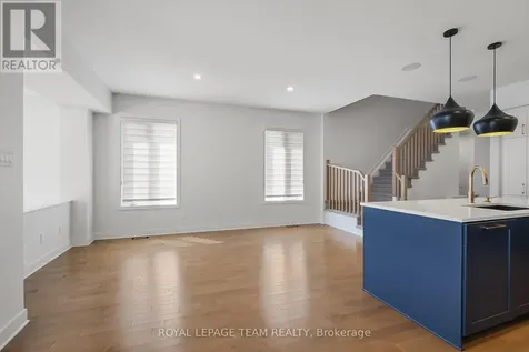 799 Cairn Crescent Ottawa ON K1W 0P7