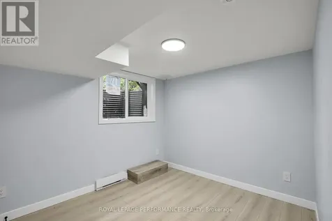 934 Smyth Road Ottawa ON K1G 1P6