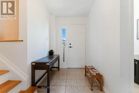 2221 Circle Place Ottawa ON K1G 3E2