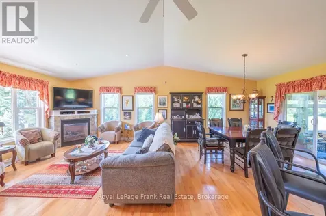 406 Lakehurst Circle Road Trent Lakes ON K0L 1J0