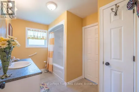 406 Lakehurst Circle Road Trent Lakes ON K0L 1J0