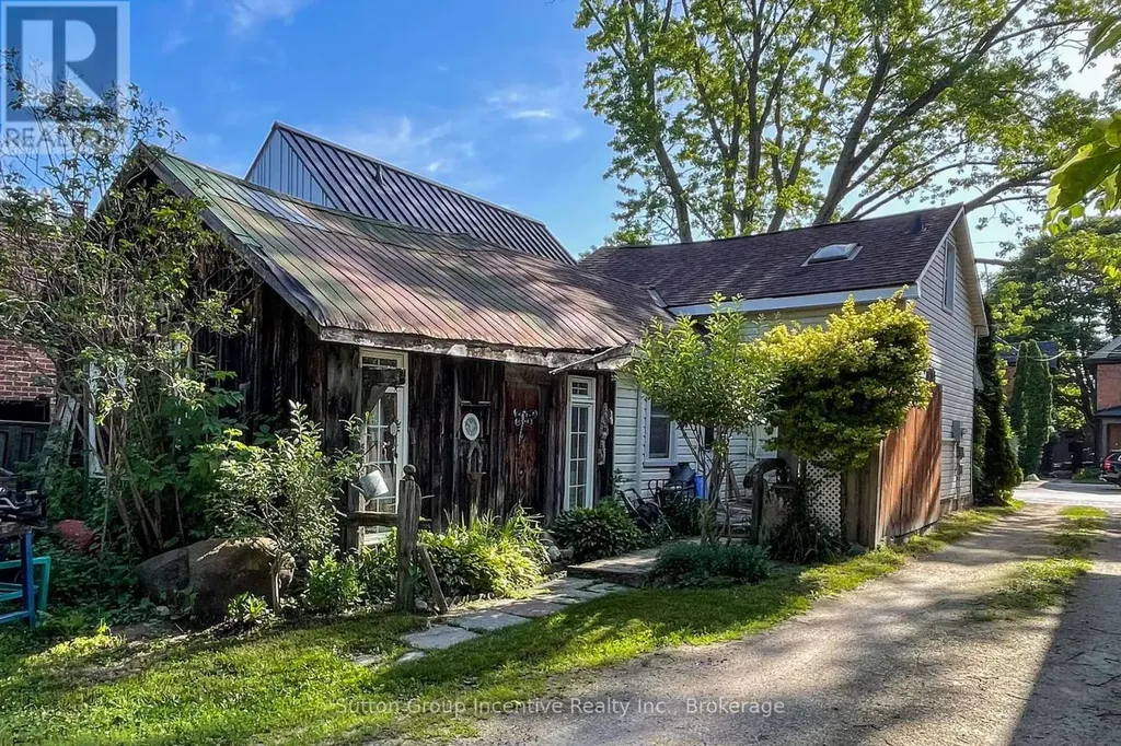 310 Maple Street Collingwood ON L9Y 2R4