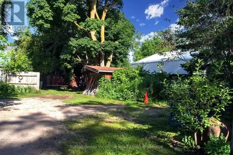 310 Maple Street Collingwood ON L9Y 2R4