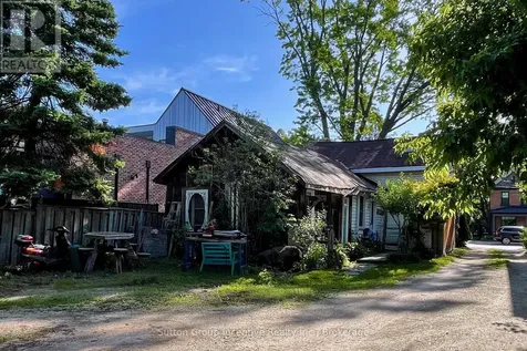 310 Maple Street Collingwood ON L9Y 2R4