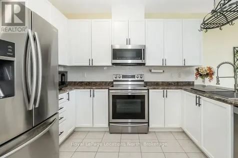 22 Berkshire Avenue Wasaga Beach ON L9Z 0G3