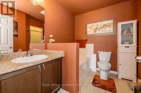 22 Berkshire Avenue Wasaga Beach ON L9Z 0G3