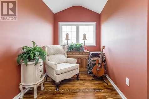 22 Berkshire Avenue Wasaga Beach ON L9Z 0G3