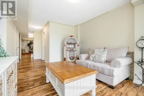 22 Berkshire Avenue Wasaga Beach ON L9Z 0G3