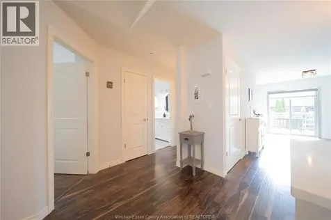 3222 Seville Avenue Windsor ON N8N 0A4