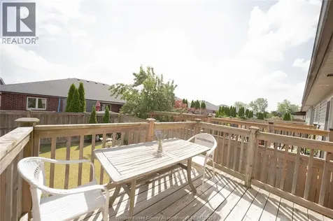 3222 Seville Avenue Windsor ON N8N 0A4