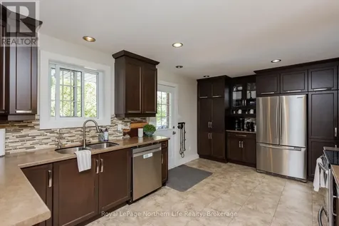 64 Eglington Road South Callander ON P0H 1H0