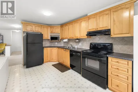 10 Daybreak Street Ottawa ON K2G 6T9