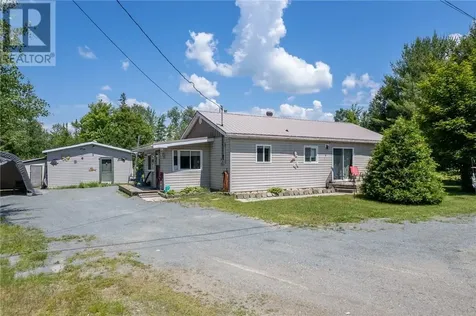 55 Beauchamp Drive Espanola ON P5E 1R1