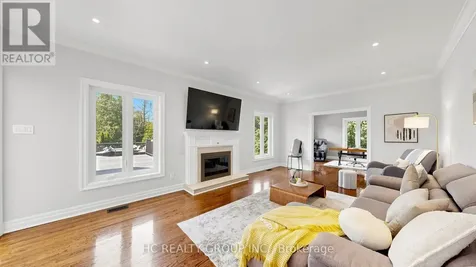 61 Sherrick Drive Whitchurch-stouffville ON L4A 2E9