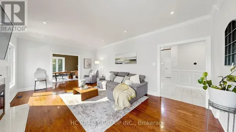 61 Sherrick Drive Whitchurch-stouffville ON L4A 2E9