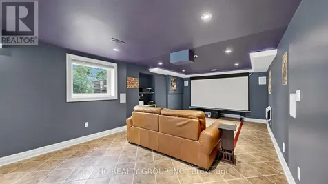 61 Sherrick Drive Whitchurch-stouffville ON L4A 2E9