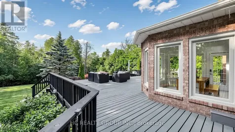 61 Sherrick Drive Whitchurch-stouffville ON L4A 2E9