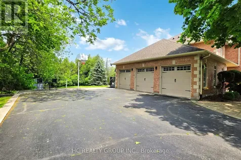 61 Sherrick Drive Whitchurch-stouffville ON L4A 2E9