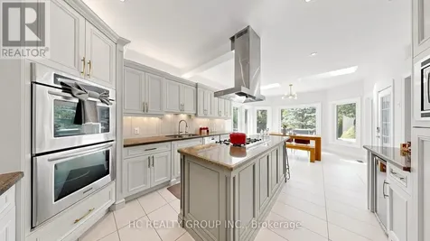61 Sherrick Drive Whitchurch-stouffville ON L4A 2E9